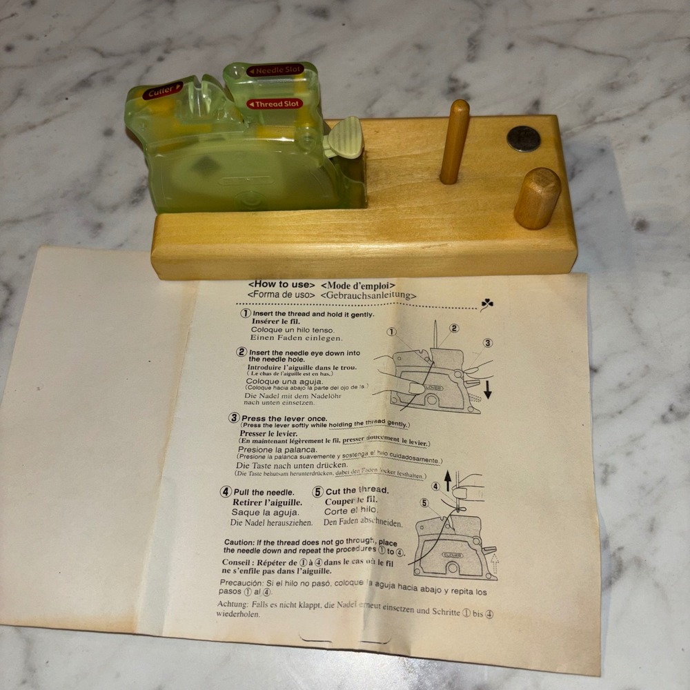 Clover Desk Needle Threader with Wood Base Spool Holder and Magnet Green